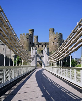 Suspension Bridge Photography Drucke: Conwy Catle