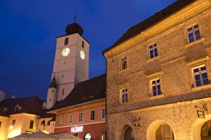 Colorful Building Exterior Images Drucke: Council tower, Mare square, Sibiu, Transylvania, Romania, Europe