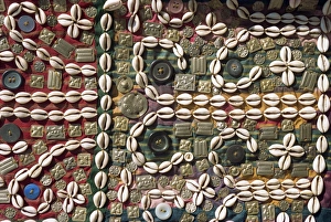 Eurasia Travel Photography Drucke: Cowries, beads and buttons