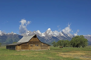 Mountain Range Photography Drucke: D2x070612149