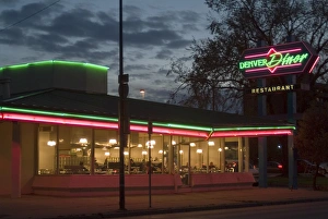 Colorful Building Exterior Photography Drucke: Denver Diner