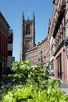 Derby Drucke: Die Stiftskirche von Derby in der Grafschaft Derbyshire im Vereinigten Königreich Großbritannien und Europa
