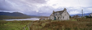Outer Hebrides Travel Destination Drucke: Deserted croft