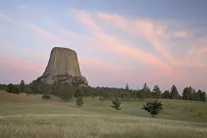 Wyoming Landscape Photography Drucke: Devils Tower at sunset, Devils Tower National Monument, Wyoming