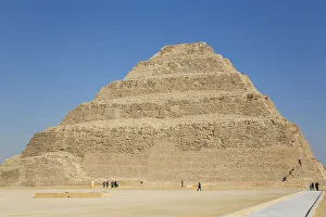 Drucke von Der Djoser-Step-Pyramidenkomplex ist ein UNESCO-Welterbe und liegt in der pyramidalen Stadt Saqqara im ägyptischen Niltal Bilder Datiert 2020 April: Die Djoser-Step-Pyramide, Schrittpyramiden-Komplex, Weltkulturerbe der UNESCO und Saqqara