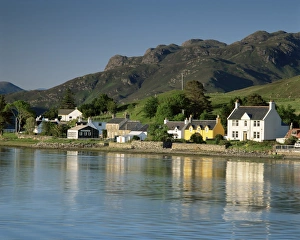 Drucke von Dornie an dem Loch Langer in der Hochlandregion Schottlands im Vereinigten Königreich Europas See Drucke: Dornie am Loch Lomond