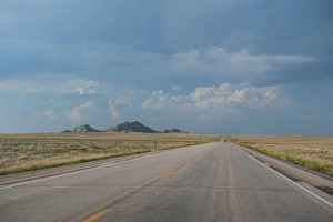 Cloudy Day Scenery Drucke: Dramatic clouds over the countryside of Wyoming, United States of America, North America