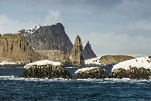 Drastische Riffe und Inseln im Englischen Meerzug der Süd-Shetlands-Inselgruppe des Drakens Passes Antarktika Polare Regionen