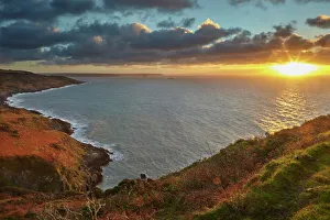 Frühmorgensicht über die Klippen bei Rame Head, Blick nach Süden zu Penlee Point