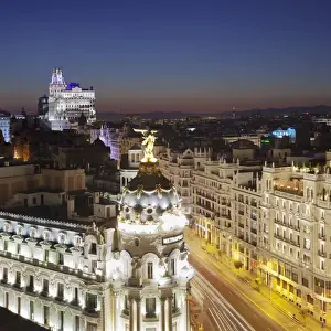Bauwerk Metropolis von Architekten Jules und Raymond Fevrier an der Calle de Alcana in Madrid