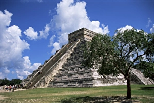 El Castillo Pyramid Mexico Drucke: El Castillo pyramid at Chichen Itza, UNESCO World Heritage Site, Yucatan