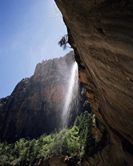 Waterfall Photography Tips Drucke: Emerald Pool waterfall