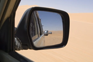 Drucke von Erg Awbari im Saharadesert in der Region Fezzan Libyens ist Teil Nordafrikas und des afrikanischen Kontinents Verwandte Bilder Drucke: Erbärliche Stämme
