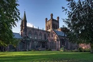 England UK Landmarks Drucke: Evening light on Chester Cathedral, Chester, Cheshire, England, United Kingdom, Europe