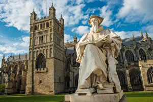 English Cathedrals UK Drucke: Exeter Cathedral with statue of Richard Hooker, Devon, England, United Kingdom, Europe