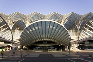 Railway Stations In Europe Drucke: The facade of the Oriente railway station, built for the Expo 98, in Lisbon