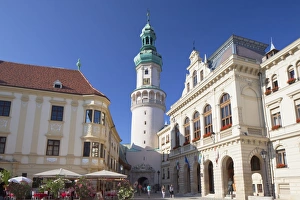 Famous Towers In Europe Drucke: Firewatch Tower in Main Square, Sopron, Western Transdanubia, Hungary, Europe