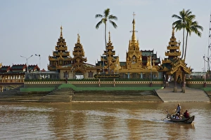 Colorful Temple Architecture Drucke: Floating temple and monastery, Yele Paya