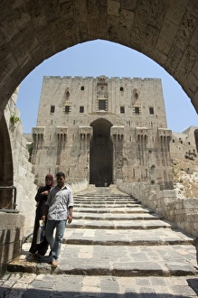Aleppo Citadel Drucke: Fortified keep