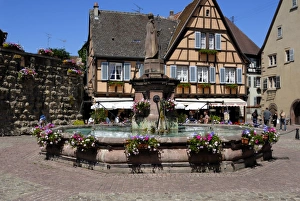 Alsace France Landmarks Drucke: Fountain, Eguisheim