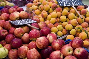 Colorful Fruit Photography Drucke: Fruit for sale
