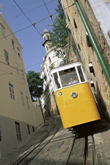 Lisbon Street Photography Drucke: Funicular at Elevador da Lavra