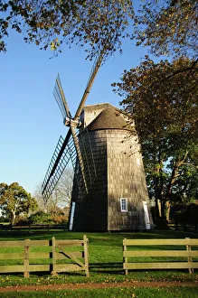 Drucke von Die Gardiner-Mühle in Osthampton im Hamptons auf Long Island im Bundesstaat New York der Vereinigten Staaten von Amerika und Nordamerika Bilder Datiert 2008 Oktober: Windmühle Gardiner, Osthampton, Die Hamptons, Long Island und der Bundesstaat New York