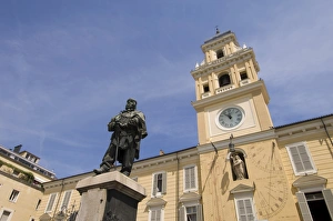 European Landmarks In Italy Drucke: Garibaldi statue, Piazza Garibaldi, Parma, Emilia-Romagna, Italy, Europe