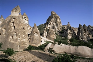 Mediterranean Travel Destination Drucke: General view of Uchisar