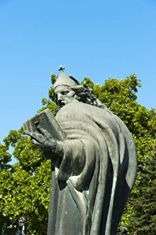 European Historical Statues Drucke: Gregorius of Nin statue, Split, region of Dalmatia, Croatia, Europe