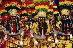 Oruro Drucke: Ein Tanzgruppe aus dem Volk der Tobas mit der Teufelstanz, während des Karnevals