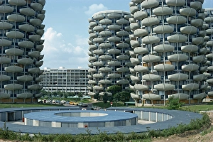 France Urban Landscape Drucke: Growth Node tower blocks, Creteil, Paris, France, Europe