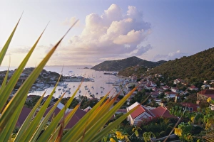 Contemporary Architecture Photos Drucke: Gustavia, St
