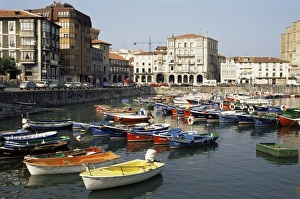 European Harbour Drucke: Harbour, Castro-Urdiales