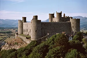 Drucke von Harlechsburg und Weltkulturerbe von der UNESCO in Gwynedd im Vereinigten Königreich Harlech Drucke: Harlechsburg und Weltkulturerbe Harlech Castle ist ein UNESCO-Weltkultur- erbe in der Grafschaft Gwynedd im Vereinigten