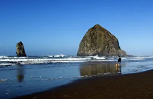 US Travel Destinations Drucke: Haystack Rock, Cannon Beach, Oregon, United States of America, North America