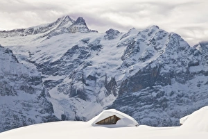 Bilder Datiert 13. März 2009: Bergstürme vor der Nordseite des Eigers im Grindelwald