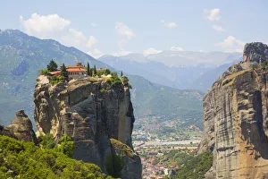 Heilige Mönchsstadt der Heiligen Dreifaltigkeit in Meteora ein Weltkulturerbe von UNESCO im griechischen Thessalien