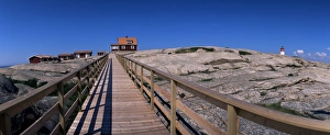 Northern Europe Rock Formations Drucke: Hostel on Hallo