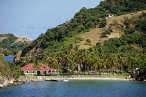 Beachfront Property For Sale Drucke: House on a private beach