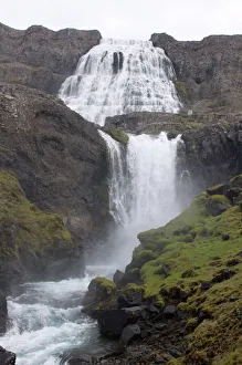 Drucke von Große Wasserfälle von Dynjandi in den westlichen Fjorden Islands im Polarkreis Island Drucke: Große Wasserfälle von Dynjandi in den Westfjorden Island und Polarkreisen
