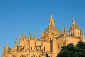 Segovia Cathedral Drucke: The imposing Gothic Cathedral of Segovia, Castilla y Leon, Spain, Europe