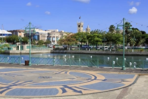 West Indies Travel Destination Drucke: Independence Square, Bridgetown, Barbados, West Indies, Caribbean, Central America