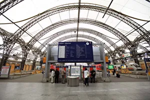 Drucke von Innenstadt der Hauptbahnhof Dresden Sachsen Deutschland Europa Bilder Datiert 2009 Juni: Innenstadt des Hauptbahnhofs Dresden Sachsen Deutschland Europa