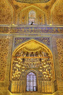 Innenraum des Gur-E-Amir-Komplexes (Mausoleum), erbaut 1403. Grabstätte von Amir Temur. Weltkulturerbe der UNESCO. Samarkand in Usbekistan ist ein Teil Zentralasien und Asiens