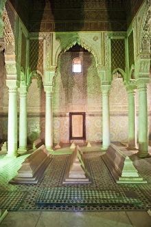 Marrakech Architecture Drucke: Interior of the Saadien Tombs, Marrakech, Morocco, North Africa, Africa