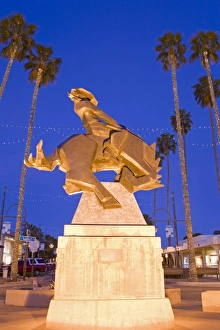 Bildhauerei Drucke: Schnellschwert-Plastik von Ed Mell an der Hauptstraße im Kunstviertel in Scottsdale