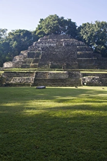 Drucke von Temple des Jaguar (Struktur N 10 - 9), Lamanai, Beliz und Zentralamerika Belize Drucke: Temple des Jaguar (Struktur N 10 - 9), Lamanai, Beliz und Zentralamerika