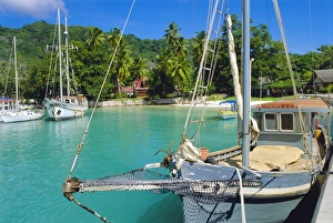 Indian Ocean Photography Drucke: Jetty and harbour