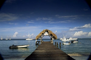 West Indies Island Getaway Drucke: The jetty, Pigeon Point